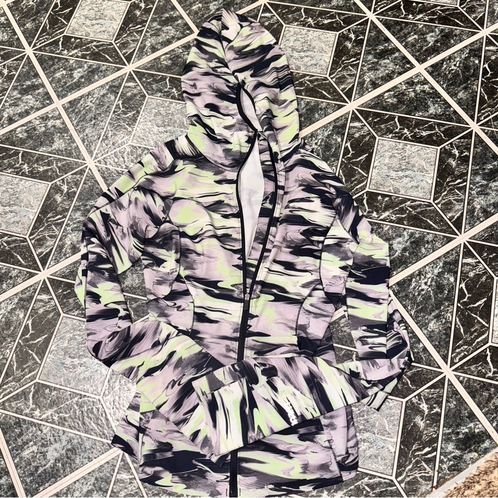 Lululemon Mist Over Windbreaker
